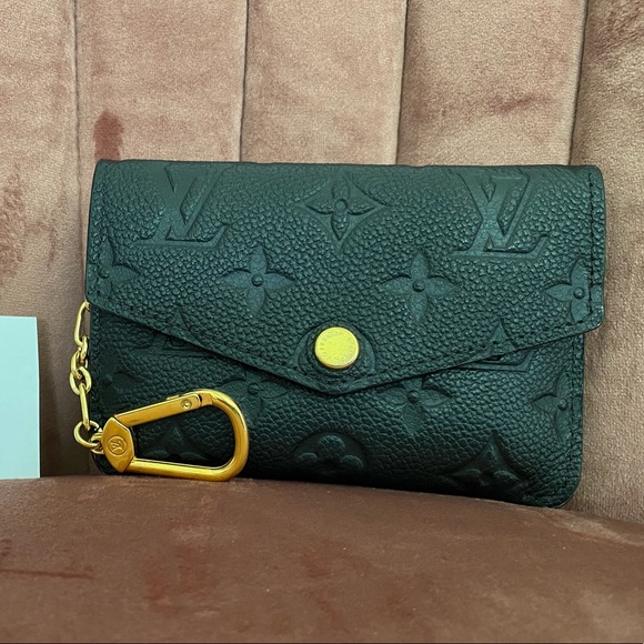 Louis Vuitton  KEY POUCH - Picture 1 of 4